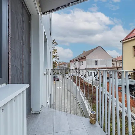 アパート Amazonka *